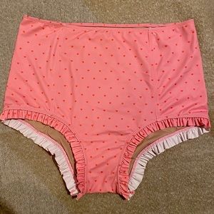 Kortni Jeane All Ruffle Up Bottoms